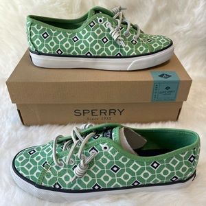 Sperry Seacoast Geo Print Mint Size 7 and 9